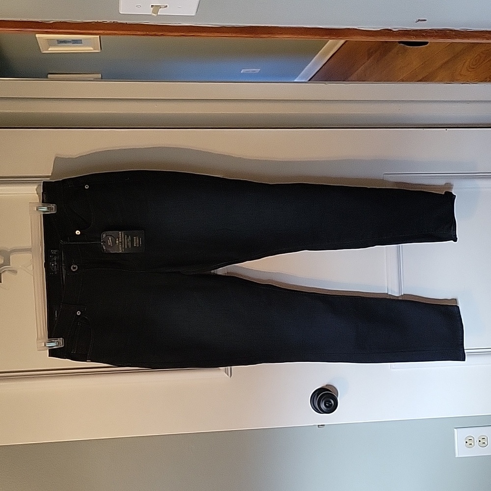 Lucky Brand skinny jeans